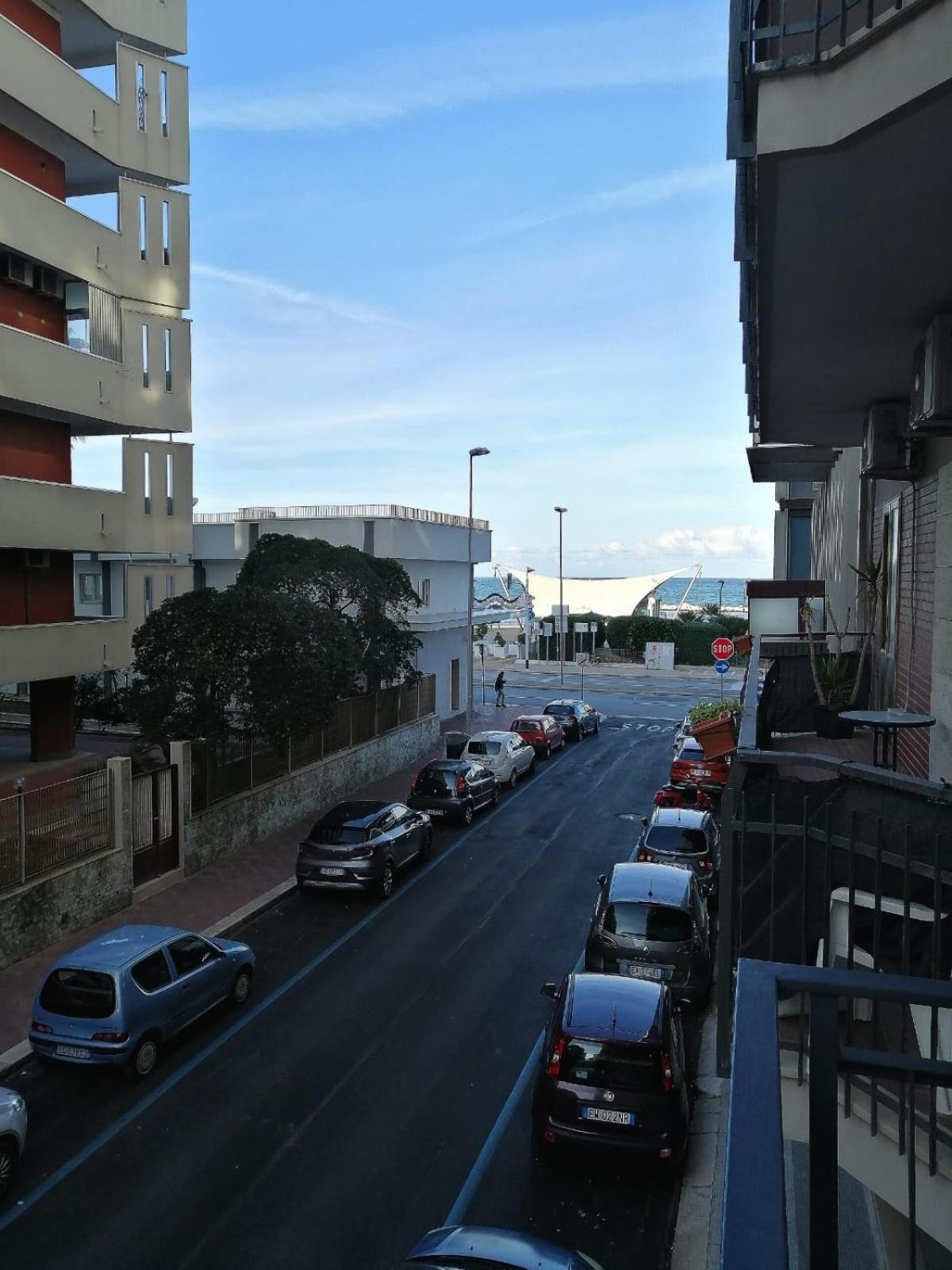 Apartamento Doron Living Bari Exterior foto